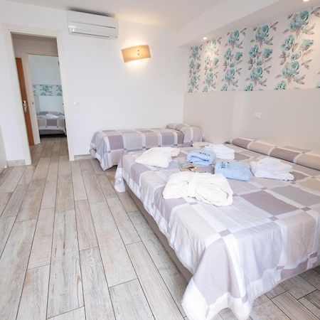 Hotel Capitol Gatteo a Mare Dış mekan fotoğraf