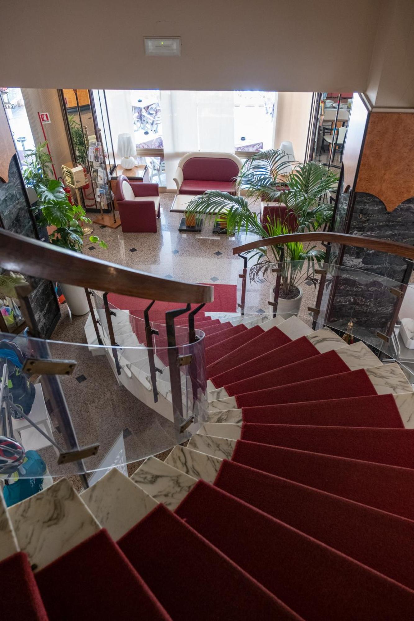Hotel Capitol Gatteo a Mare Dış mekan fotoğraf