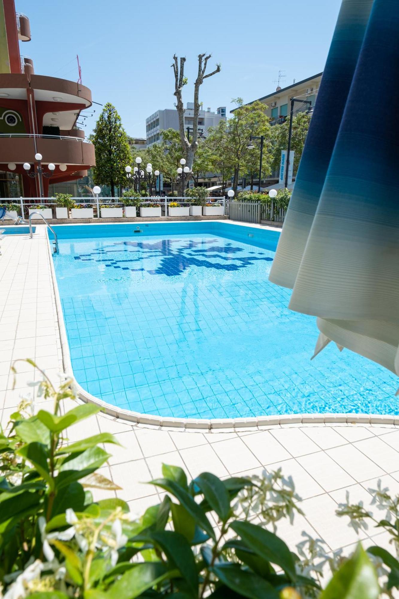 Hotel Capitol Gatteo a Mare Dış mekan fotoğraf